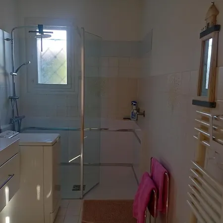 公寓 T2 Rez De Jardin Proximite Et Centre